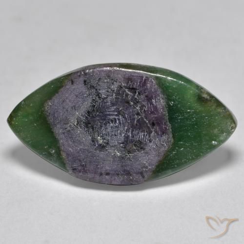7.88ct Natural Multicolorido Ruby em Fuchsite, Marquesa, Translúcido