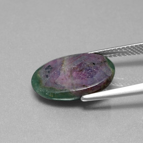 Rubi em fuchsita multicolorido natural 6,33ct, corte oval, translúcido