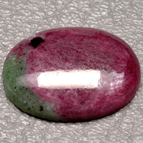 Rubi-zoisita multicolorido natural 10,66ct, corte oval, opaco