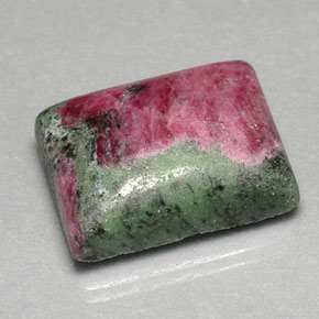 Rubi-zoisita multicolorido natural 46,78ct, baguete, opaco