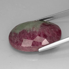 Rubi-zoisita multicolorido natural 31,96ct, corte oval, opaco