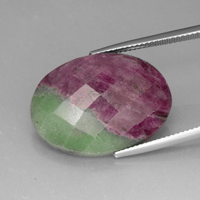 Rubi-zoisita multicolorido natural 25,95ct, corte oval, opaco