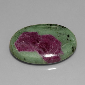 Rubi-zoisita multicolorido natural 28,10ct, corte oval, opaco