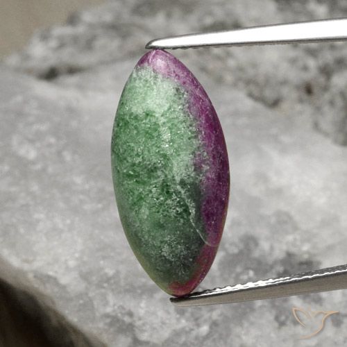 8.94ct Natural Multicolorido Rubi-Zoisite, Marquesa, Opaco