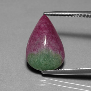 Rubi-zoisita multicolorido natural 9,30ct, formato de pêra, opaco