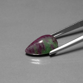 Rubi-zoisita multicolorido natural 11,05ct, formato de pêra, opaco