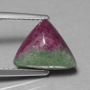 Rubi-zoisita multicolorido natural 4,22ct, trillion, opaco