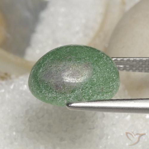 Rubi-Zoisite Verde médio Natural 7.26ct, oval, Opaco