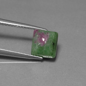 Rubi-zoisita multicolorido natural 3,01ct, baguete, opaco