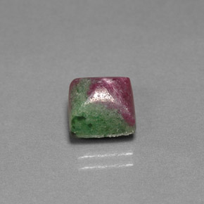 Rubi-zoisita multicolorido natural 4,47ct, baguete, opaco