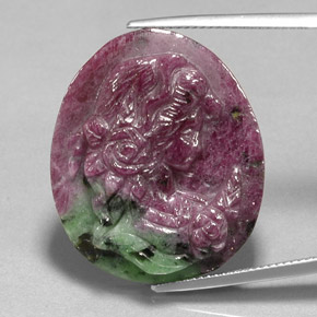 Rubi-zoisita multicolorido natural 41,32ct, forma extravagante, opaco