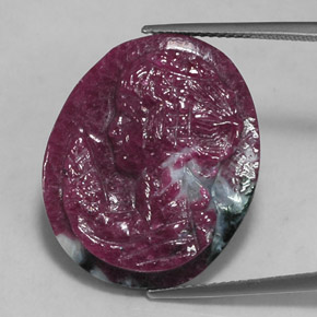 Rubi-zoisita multicolorido natural 28,53ct, forma extravagante, opaco