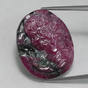 Rubi-zoisita multicolorido natural 26,81ct, forma extravagante, opaco