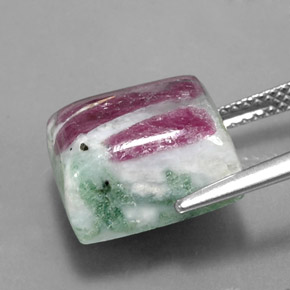 Rubi-zoisita multicolorido natural 11,84ct, baguete, opaco