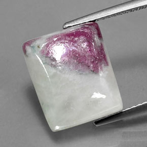 Rubi-zoisita multicolorido natural 9,46ct, baguete, translúcido