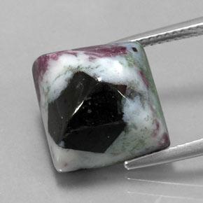 Rubi-zoisita multicolorido natural 14,96ct, quadrado, opaco