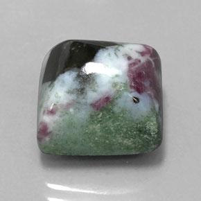 Rubi-zoisita multicolorido natural 14,96ct, quadrado, opaco
