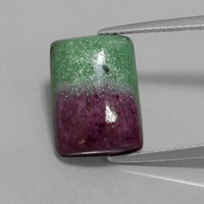Rubi-zoisita multicolorido natural 9,78ct, baguete, opaco