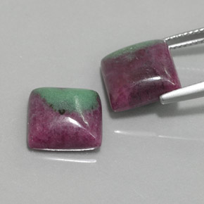 Pedras preciosas de rubi-zoisita multicolorido natural de  ct, quadrado, opaco