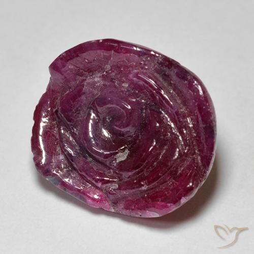 18.36ct Natural Medium Dark Reddish-Purple Rubi-Zoisite, Flor cortada, Opaco