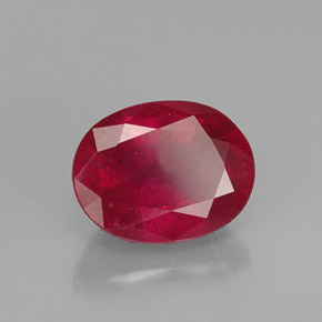 Rubi vermelho natural 1,93ct, corte oval, SI