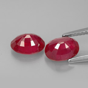Pedras preciosas de rubi vermelho natural de  ct, corte oval, VS-SI