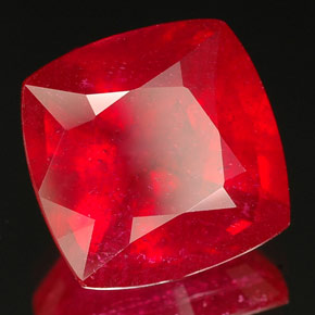 Rubi vermelho natural 5,00ct, almofada cortada, SI