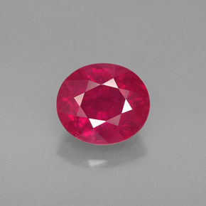 Rubi vermelho natural 1,80ct, corte oval, VS-SI