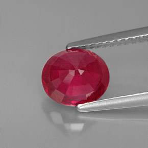 Rubi vermelho natural 1,80ct, corte oval, VS-SI