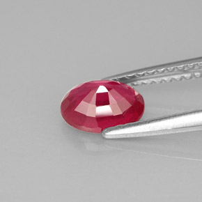 Rubi vermelho natural 1,13ct, corte oval, VS-SI