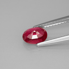 Rubi vermelho natural 1,14ct, corte oval, VS-SI