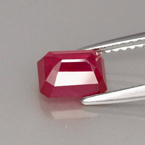 Rubi vermelho natural 1,65ct, corte esmeralda, SI