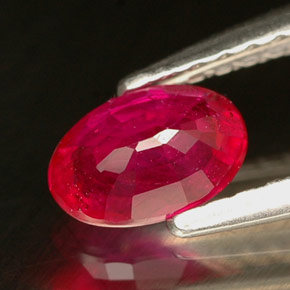 Rubi rosa natural 0,59ct, corte oval, SI