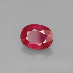 Rubi vermelho natural 1,90ct, corte oval, VS-SI