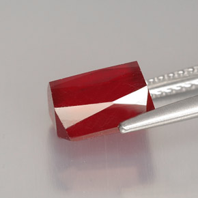 Rubi vermelho natural 3,28ct, corte esmeralda, VS-SI