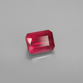 Rubi vermelho natural 1,35ct, corte esmeralda, SI