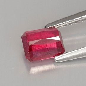 Rubi vermelho natural 1,00ct, corte esmeralda, VS-SI