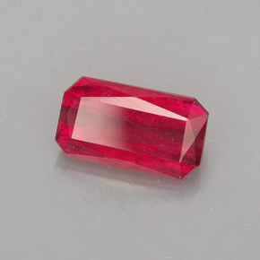 Rubi vermelho natural 1,54ct, corte esmeralda, SI