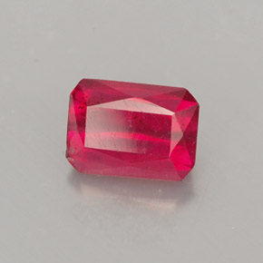 Rubi vermelho natural 0,96ct, corte esmeralda, SI