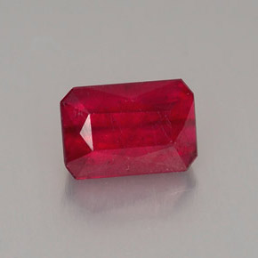 Rubi vermelho natural 1,26ct, corte esmeralda, SI