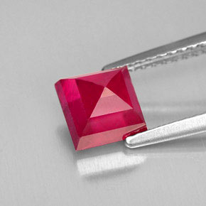 Rubi vermelho natural 2,03ct, quadrado, SI