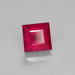 Rubi vermelho natural 1,92ct, quadrado, SI