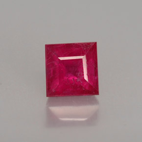 Rubi vermelho natural 0,85ct, quadrado, SI