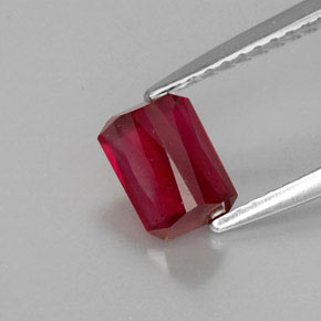 Rubi vermelho natural 1,29ct, corte esmeralda, VS-SI