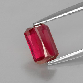 Rubi vermelho natural 1,24ct, corte esmeralda, VS-SI