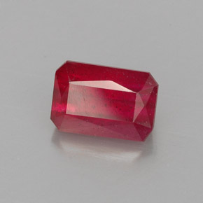 Rubi vermelho natural 1,80ct, corte esmeralda, SI