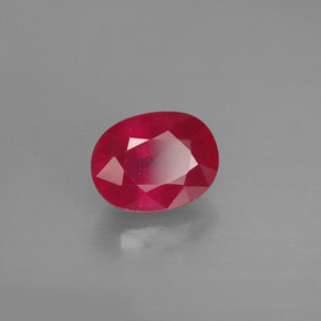 Rubi vermelho natural 1,79ct, corte oval, SI