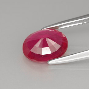 Rubi vermelho natural 1,93ct, corte oval, SI