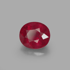 Rubi vermelho natural 1,87ct, corte oval, SI