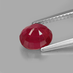 Rubi vermelho natural 1,95ct, corte oval, SI